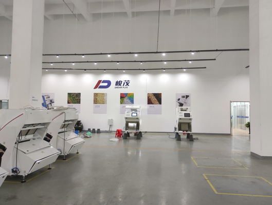 Οπτική παραγωγή ταξινομώντας μηχανών AC220V 50Hz 2T/H καρυκευμάτων